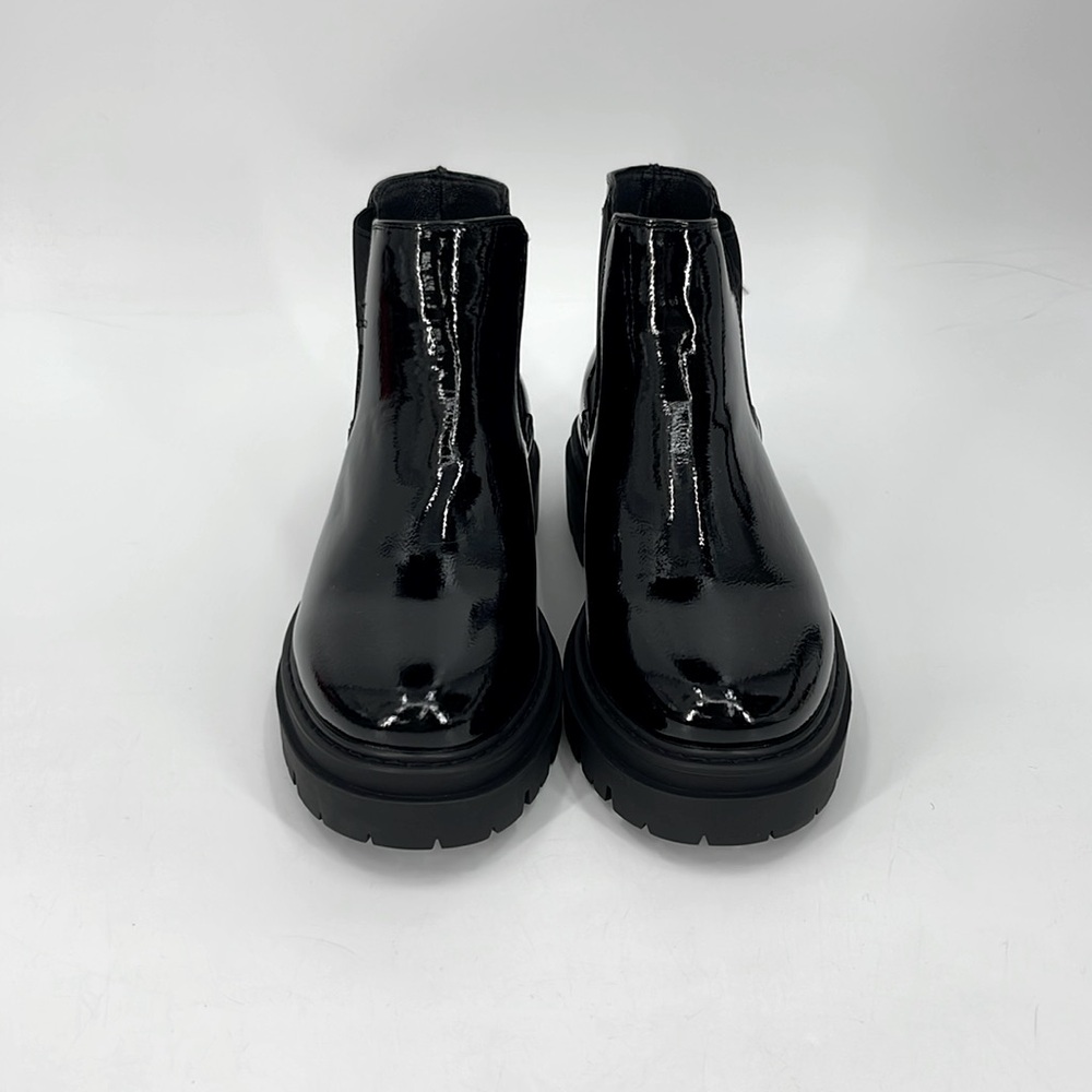 GLAMOROUS Chunky Chelsea Boot - Picture 3 of 5